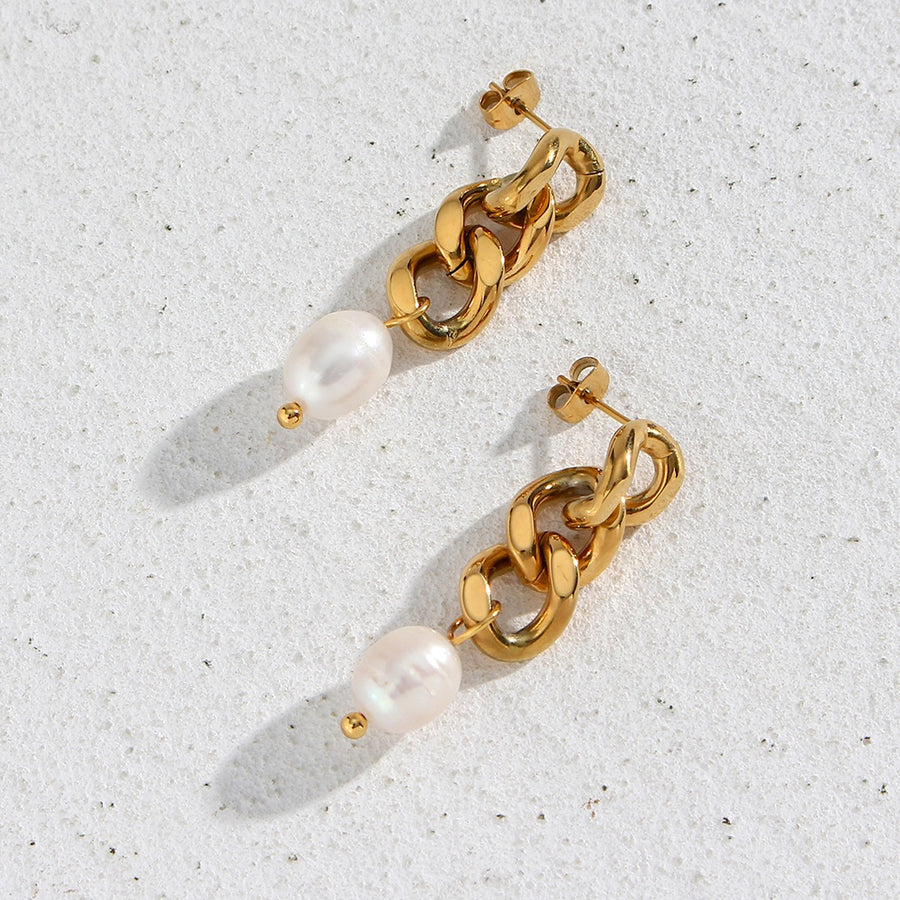 Curb Chain Pearl Drop Earrings